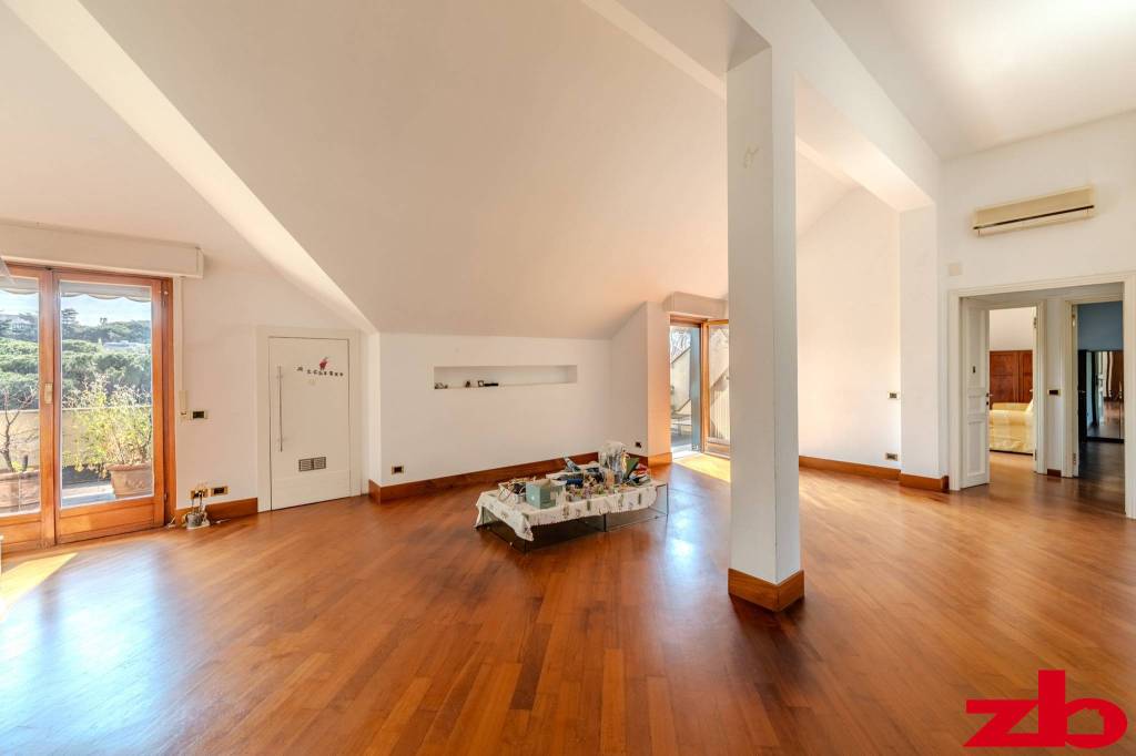appartamento in vendita a Genova in zona Albaro