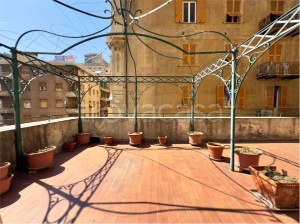 appartamento in vendita a Genova in zona Castelletto