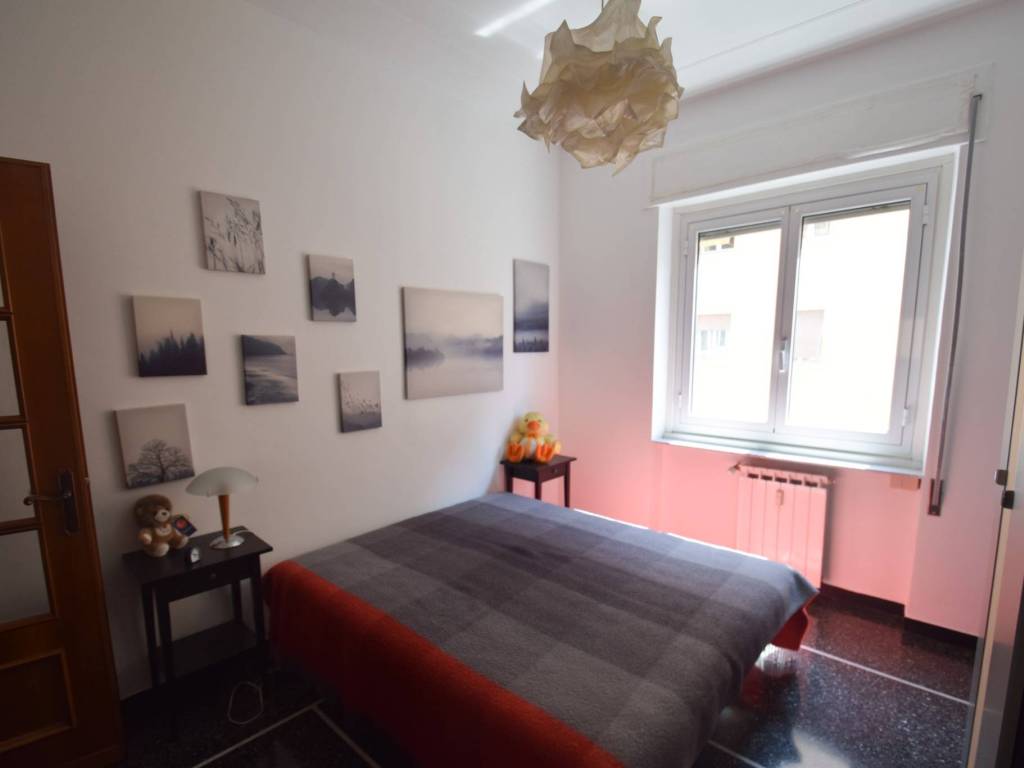 appartamento in vendita a Genova in zona Palmaro / Pra'