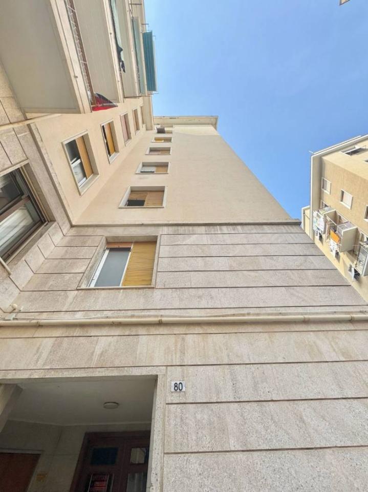 appartamento in vendita a Genova in zona Sestri Ponente