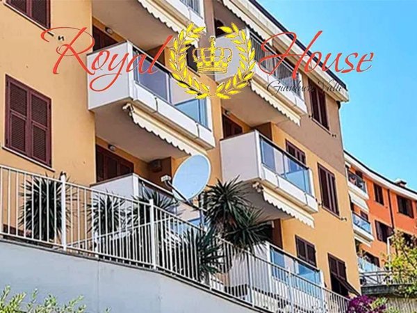 appartamento in vendita a Genova in zona Pegli