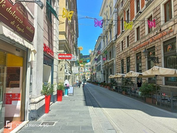 ufficio in vendita a Genova