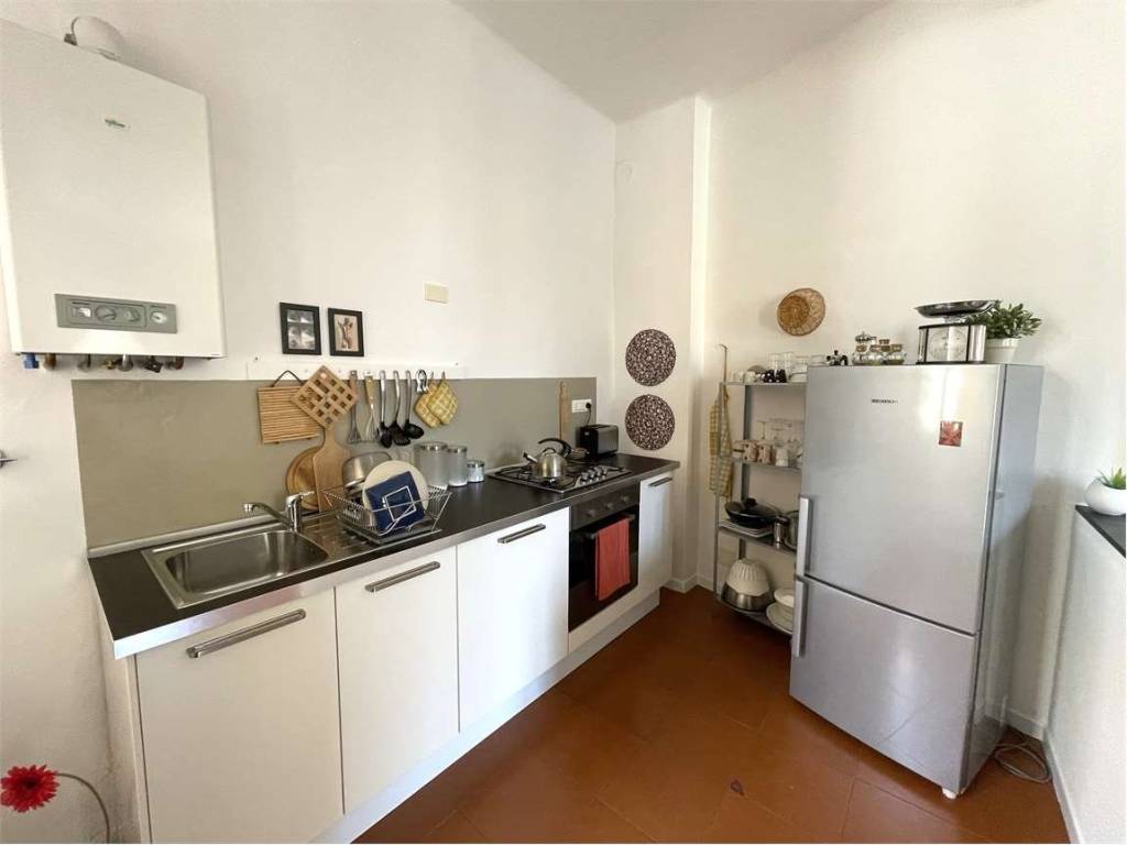 appartamento in vendita a Genova in zona Certosa