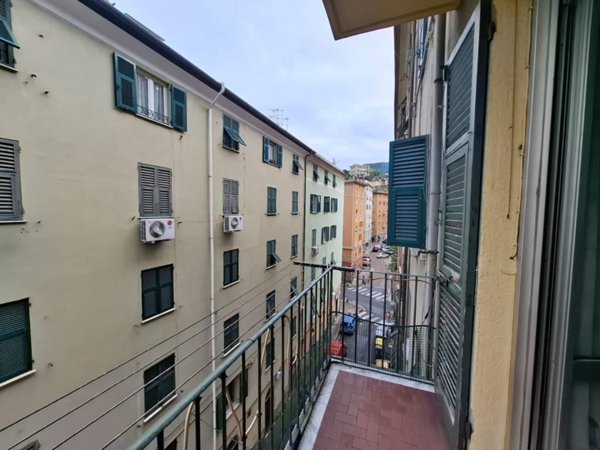 appartamento in vendita a Genova in zona Certosa