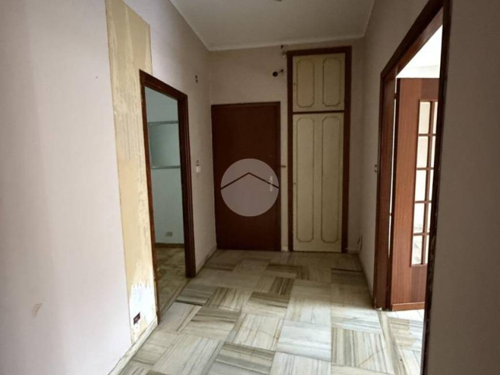 appartamento in vendita a Genova in zona Marassi