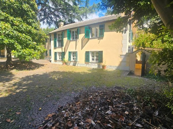 casa indipendente in vendita a Genova in zona Albaro