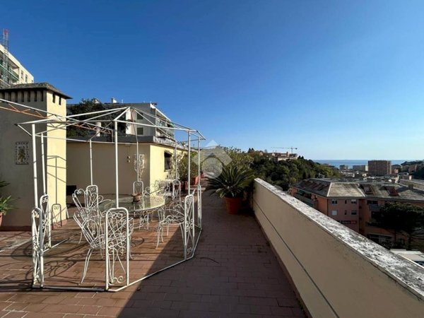 appartamento in vendita a Genova