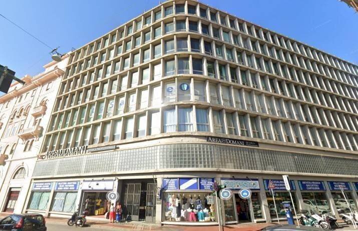 ufficio in vendita a Genova in zona Albaro