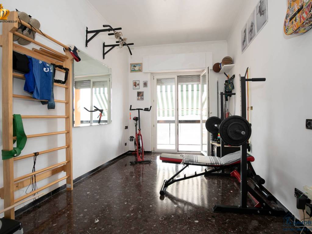 appartamento in vendita a Genova in zona Marassi