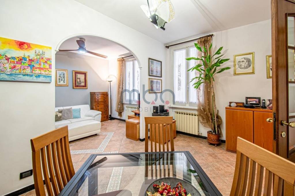 appartamento in vendita a Genova in zona Marassi