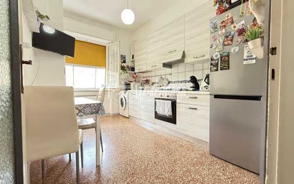 appartamento in vendita a Genova in zona Sampierdarena
