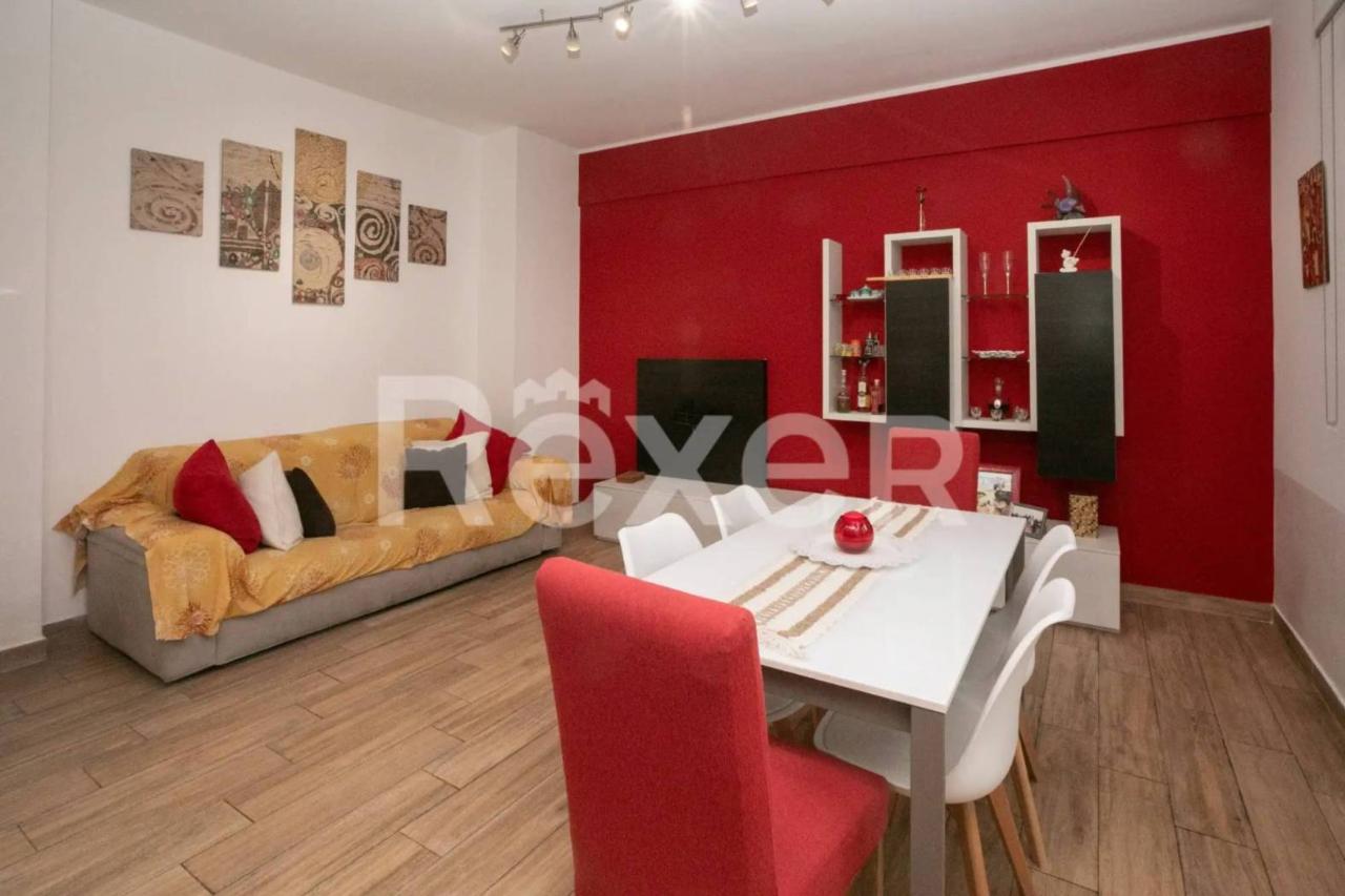 appartamento in vendita a Genova in zona Rivarolo