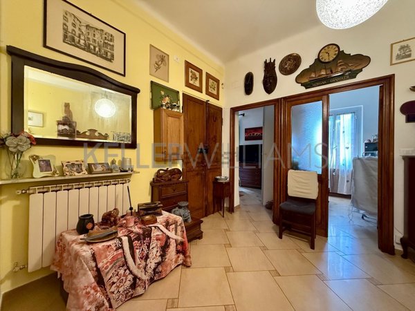 appartamento in vendita a Genova in zona Staglieno