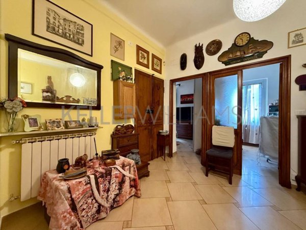 appartamento in vendita a Genova in zona Staglieno