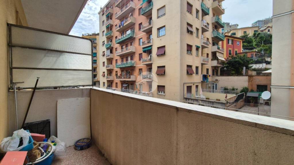 appartamento in vendita a Genova in zona Marassi