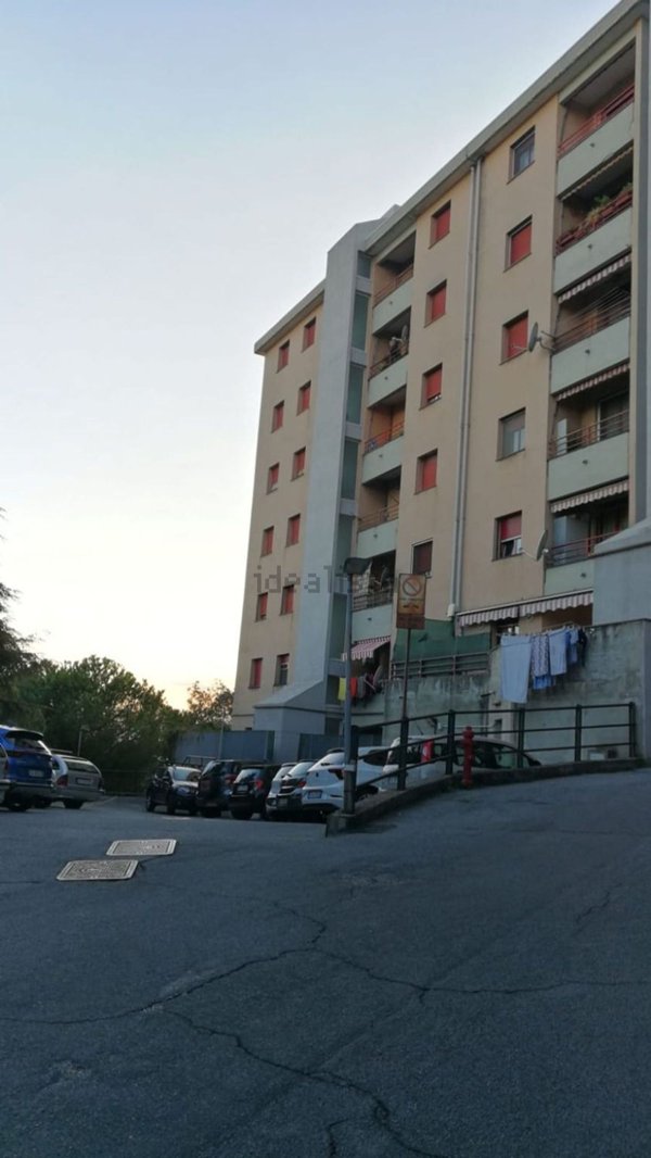 appartamento in vendita a Genova in zona Palmaro / Pra'