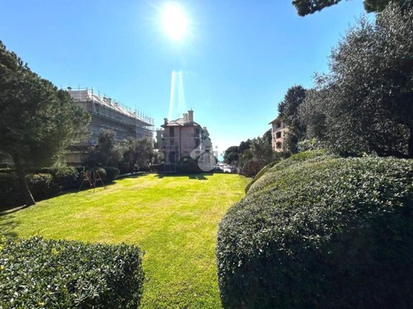 casa indipendente in vendita a Genova in zona Albaro