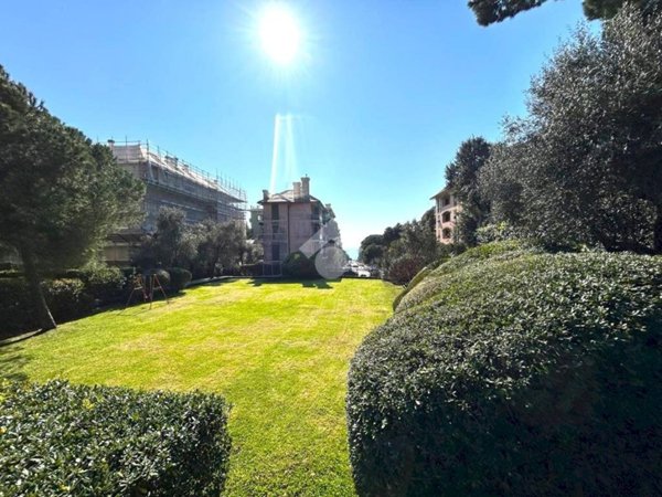 casa indipendente in vendita a Genova in zona Albaro