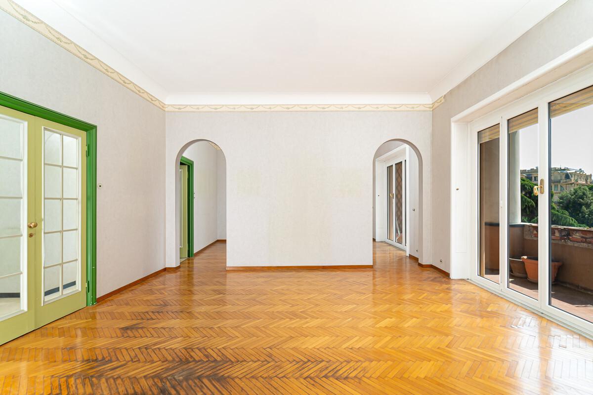appartamento in vendita a Genova in zona Castelletto
