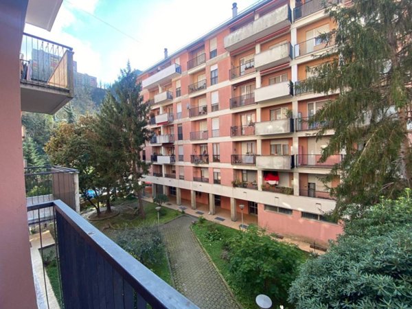 appartamento in vendita a Genova in zona Bolzaneto