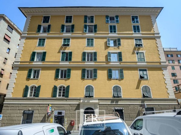 appartamento in vendita a Genova in zona Carignano