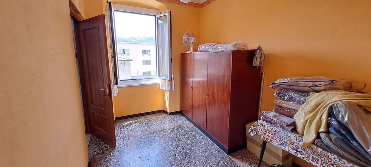 appartamento in vendita a Genova in zona Certosa