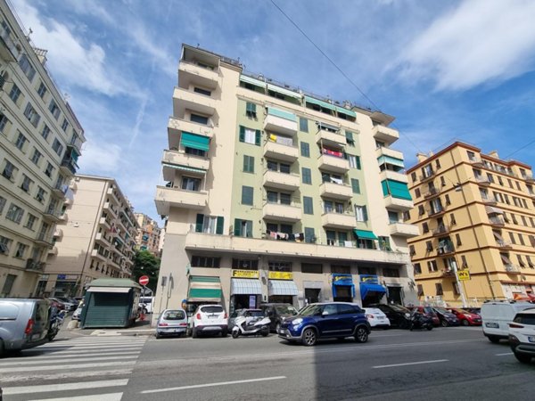 appartamento in vendita a Genova in zona Marassi