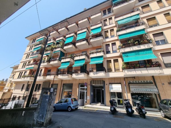 appartamento in vendita a Genova in zona Marassi