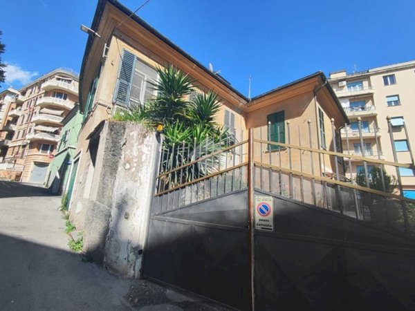appartamento in vendita a Genova