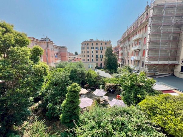 appartamento in vendita a Genova in zona Pegli