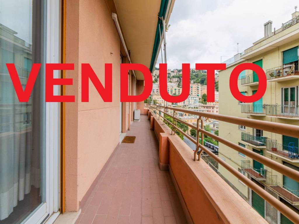 appartamento in vendita a Genova in zona Castelletto