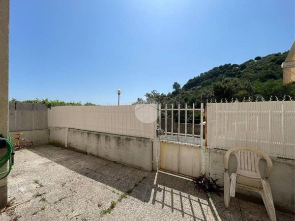 appartamento in vendita a Genova in zona Pegli