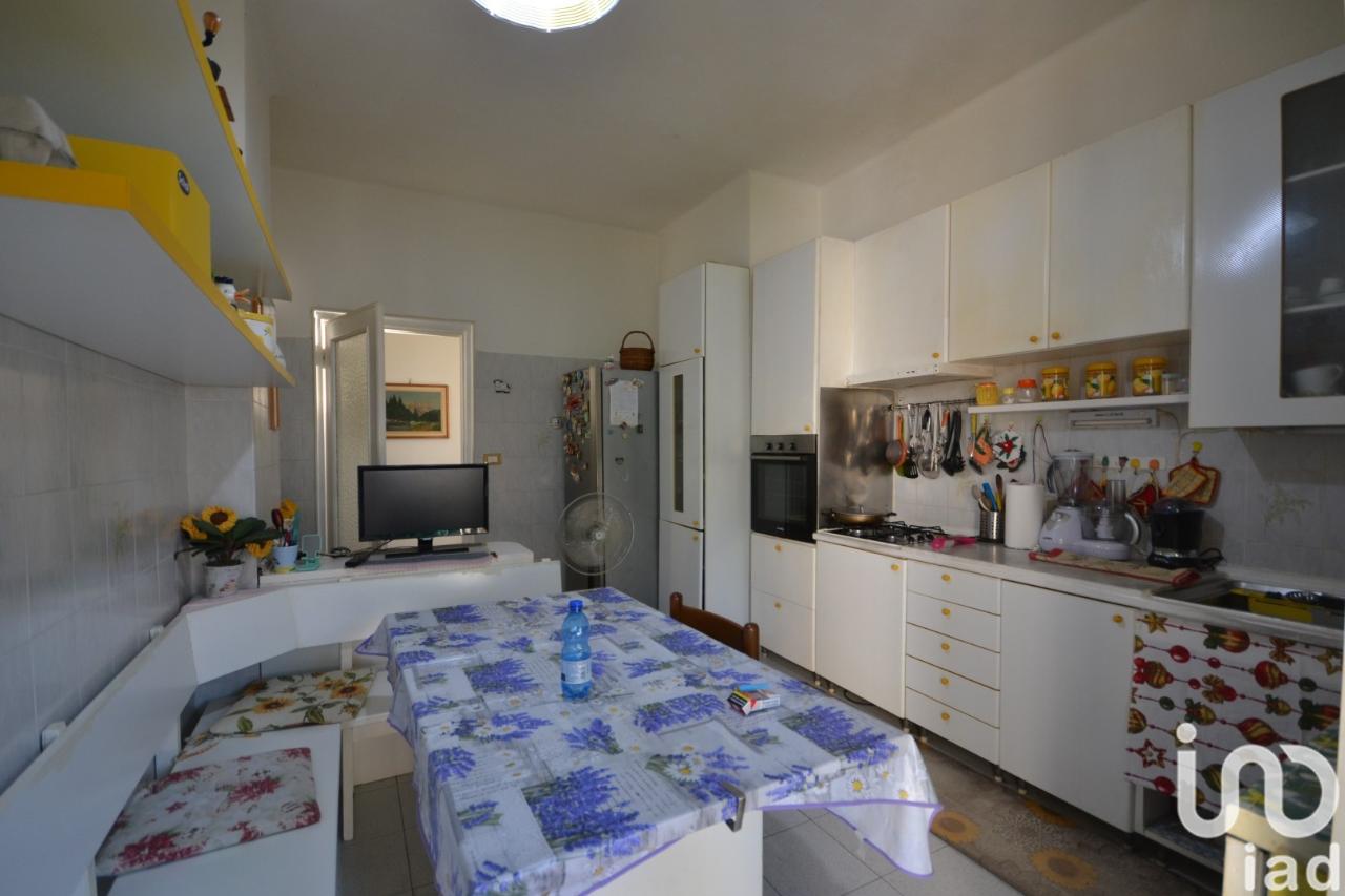 appartamento in vendita a Genova in zona Marassi