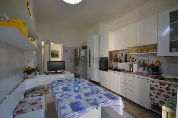 appartamento in vendita a Genova in zona Marassi