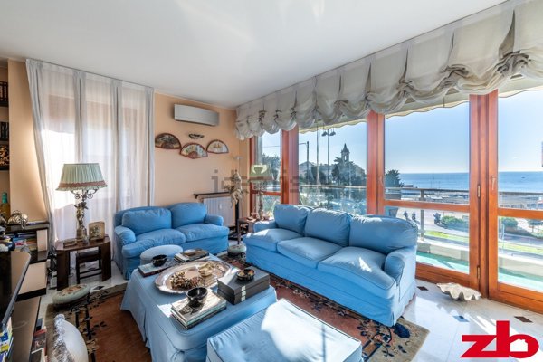 appartamento in vendita a Genova in zona Albaro