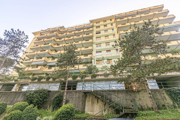 appartamento in vendita a Genova in zona Pegli