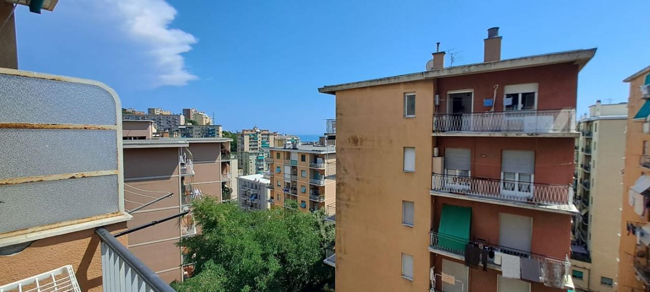 appartamento in vendita a Genova in zona Sampierdarena