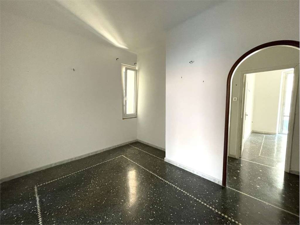 appartamento in vendita a Genova in zona Certosa