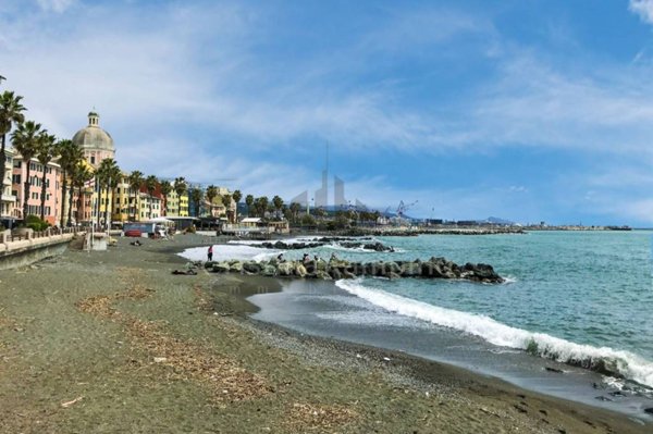 appartamento in vendita a Genova in zona Pegli