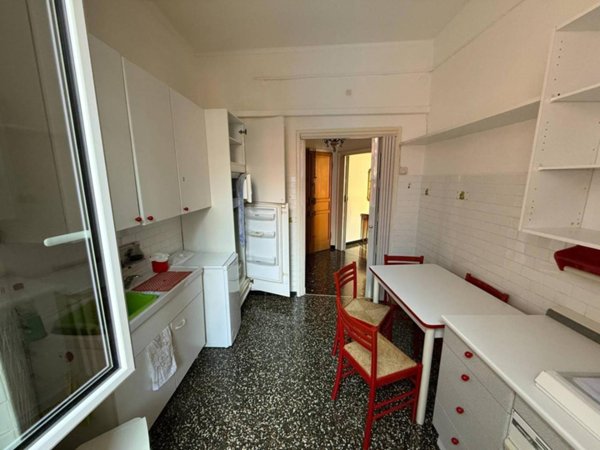 appartamento in vendita a Genova in zona Palmaro / Pra'