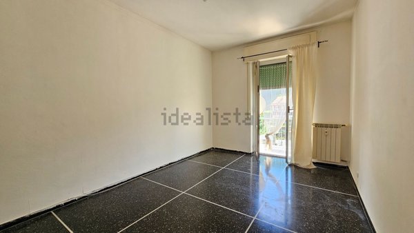 appartamento in vendita a Genova in zona Bolzaneto
