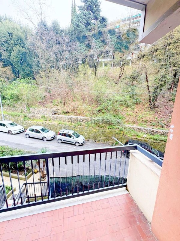 appartamento in vendita a Genova in zona Marassi