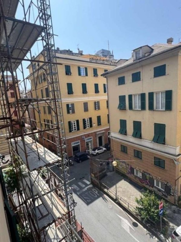 appartamento in vendita a Genova in zona San Vincenzo