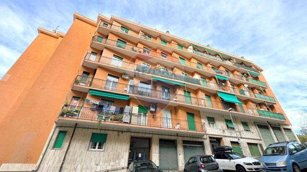 appartamento in vendita a Genova in zona Marassi
