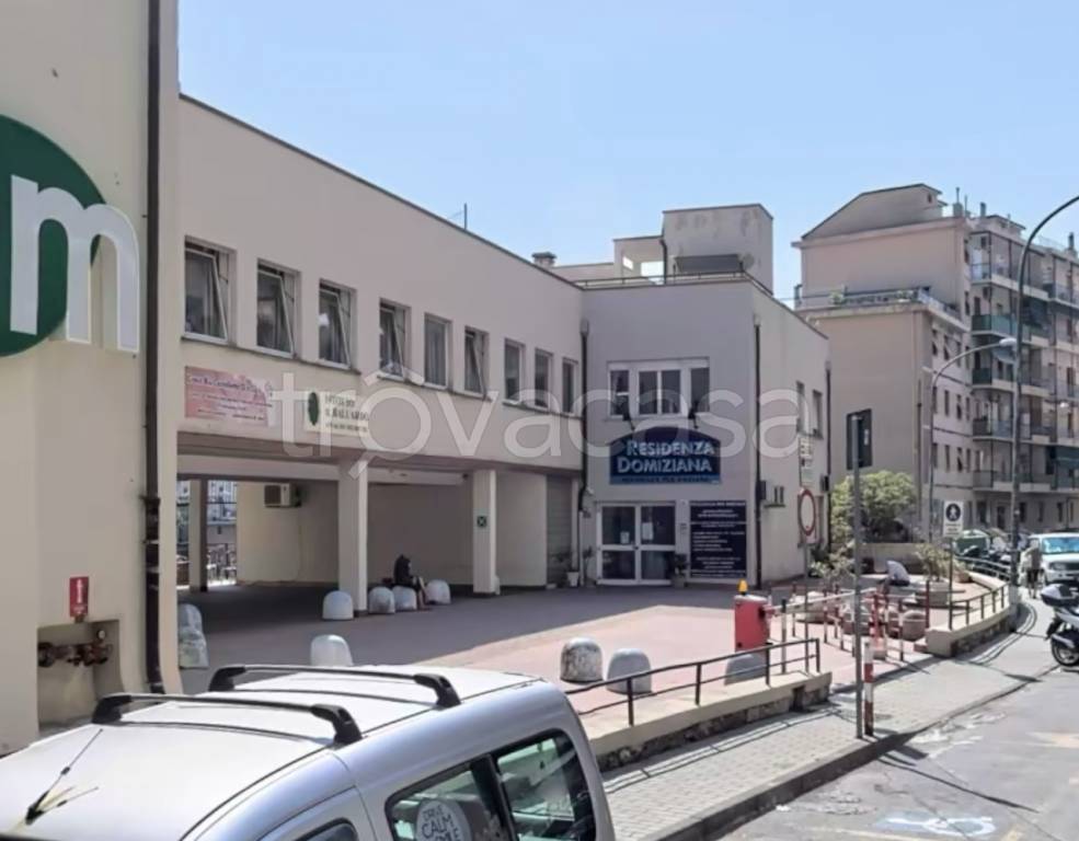 negozio in vendita a Genova in zona Lagaccio / Granarolo