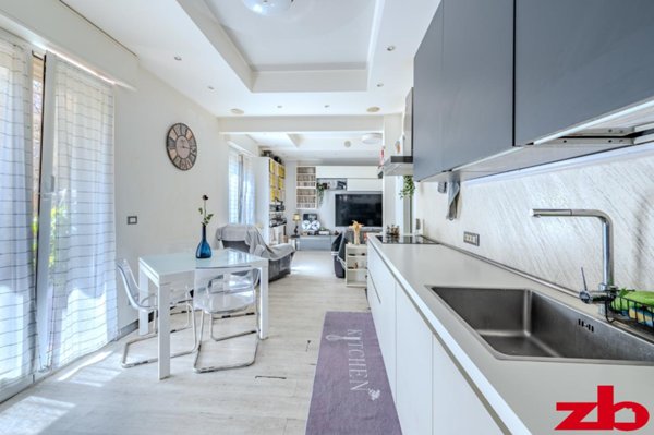 appartamento in vendita a Genova in zona Apparizione