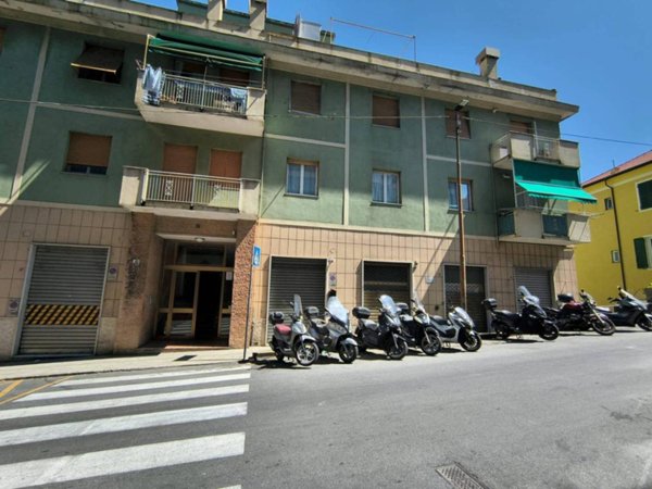 appartamento in vendita a Genova in zona Quezzi