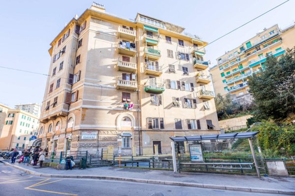 appartamento in vendita a Genova in zona Marassi