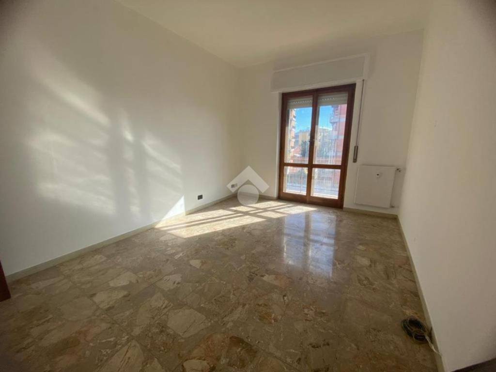 appartamento in vendita a Genova in zona Sestri Ponente