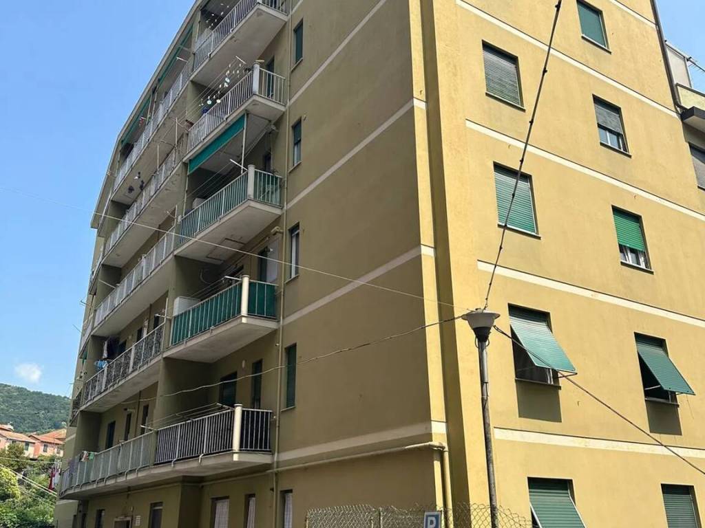appartamento in vendita a Genova in zona Struppa